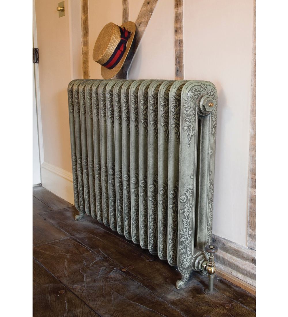 Carron Daisy 780mm Antiqued French Grey