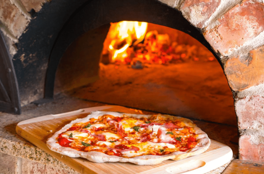 Wood-Fired Pizza Oven Buying Guide