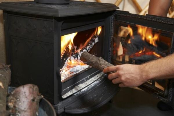Wood Burning Stoves vs Multi Fuel Stoves - Which Should You Choose?