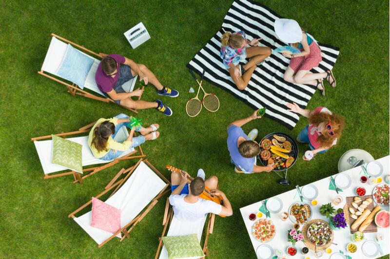 Summer Is Coming: Outdoor Entertaining Ideas for Enjoying the Sunshine