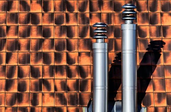 Do Pellet Stoves Need a Chimney?