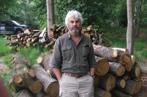 How to Make Your Own Kindling & Firelighters With Vincent Thurkettle