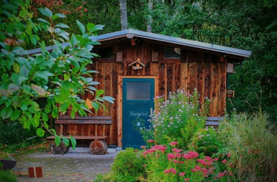 The Best Small Stoves for Garden Offices & Garden Rooms